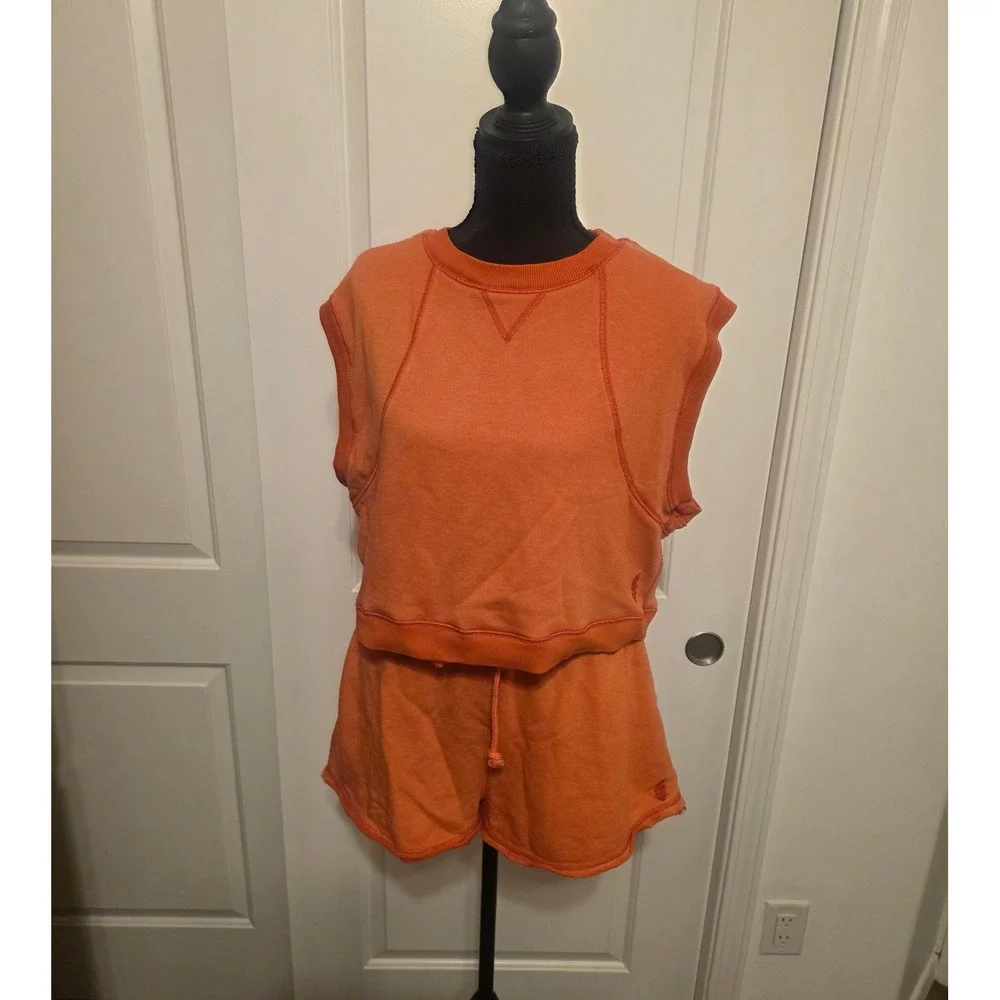 Free People Movement Hot Shot Set Orange Sleeveless Sweatshirt and Shorts Small